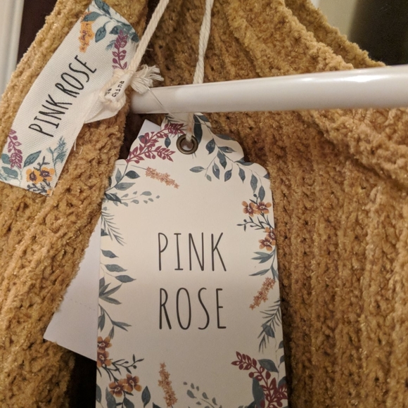 Pink Rose sweater - Picture 4 of 5
